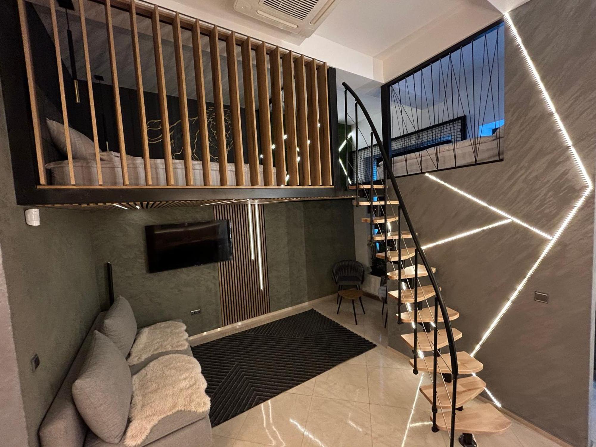 Leo Apartment Suite & Private Spa Zone - Old City Bratislava Extérieur photo