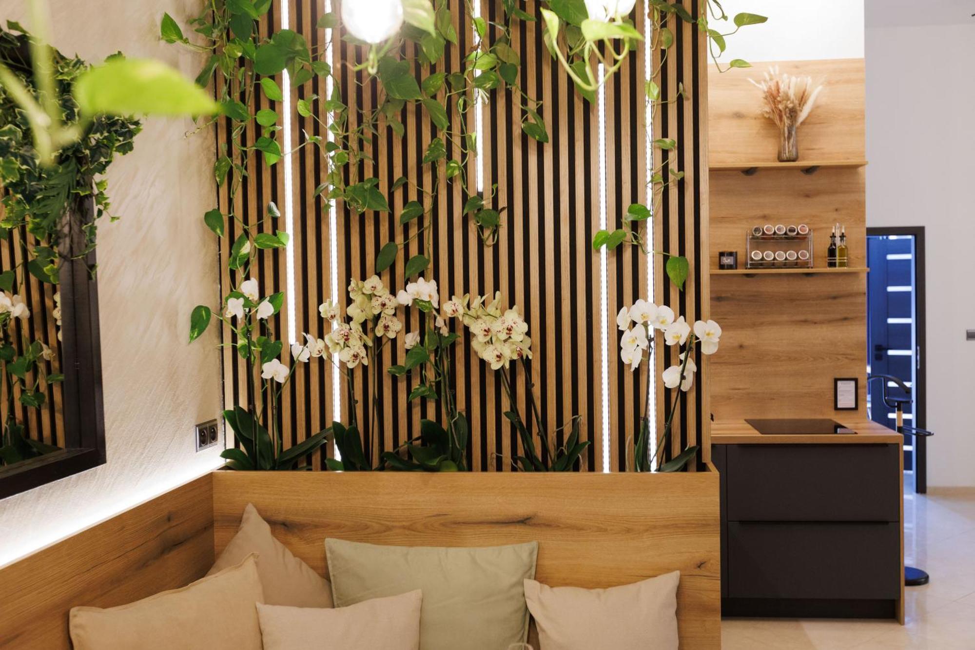 Leo Apartment Suite & Private Spa Zone - Old City Bratislava Extérieur photo
